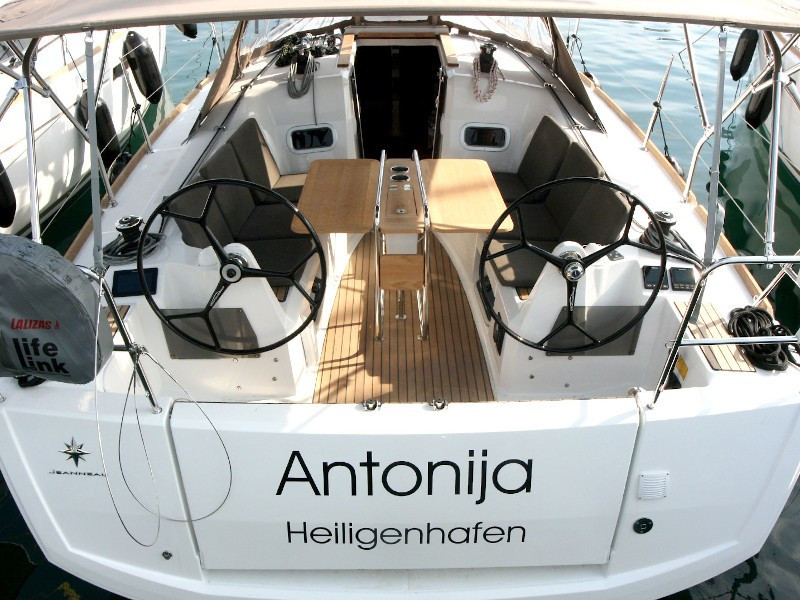 Yacht JEANNEAU - Sun Odyssey 349 "Antonija"