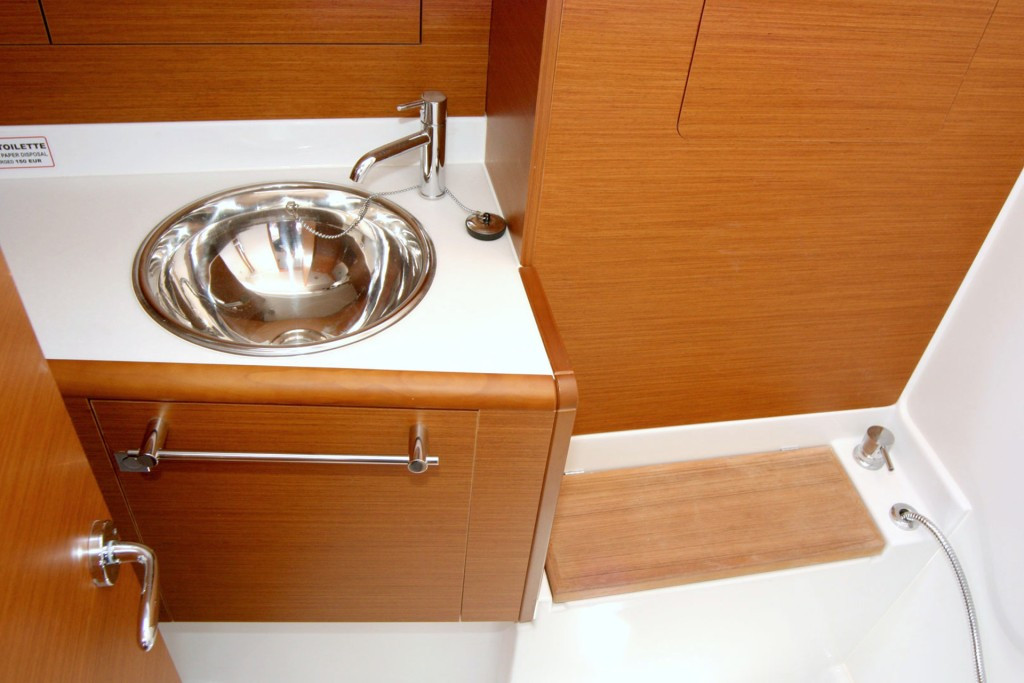 Yacht JEANNEAU - Sun Odyssey 419 "Happy Welcome"