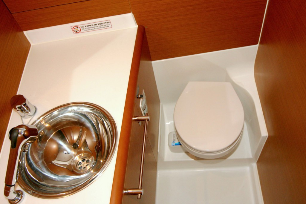 Yacht JEANNEAU - Sun Odyssey 419 "Happy Welcome"