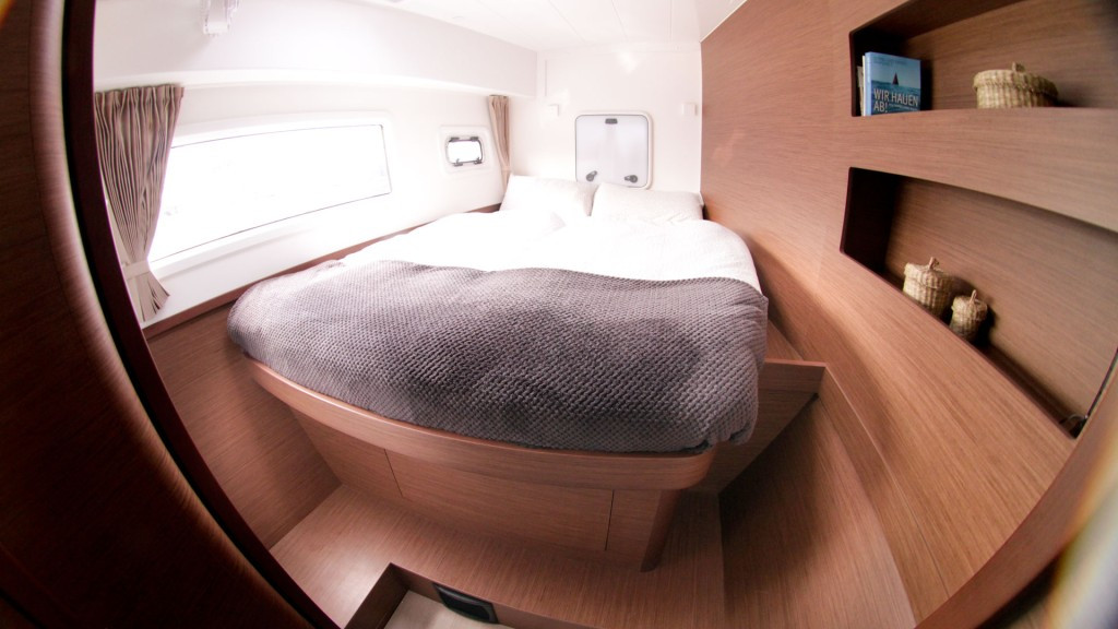 Yacht LAGOON - 42 "Titus"