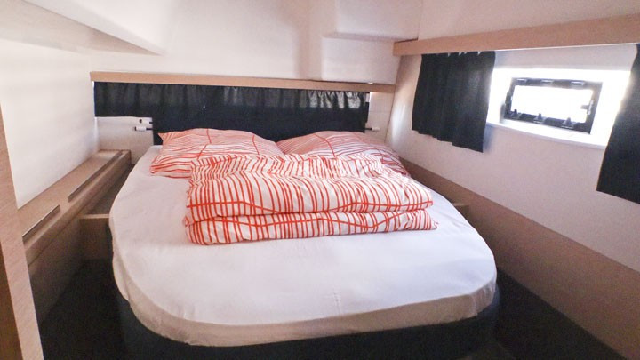 Yacht FOUNTAINE PAJOT - Lucia 40 "Leon"