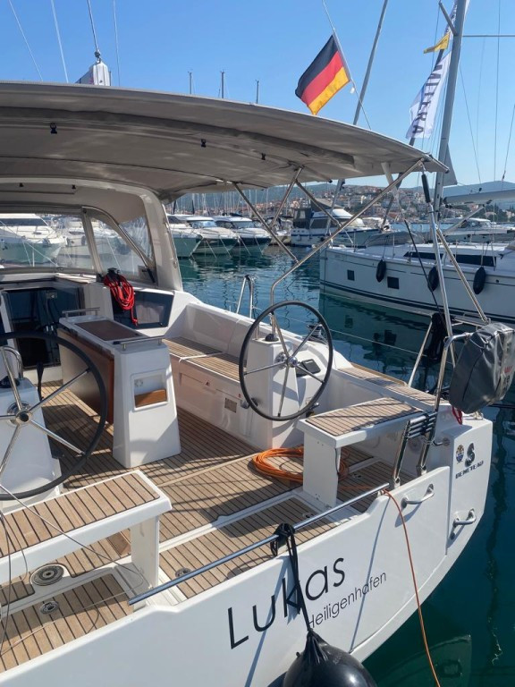 Yacht BENETEAU - Oceanis 38.1 "Lukas"