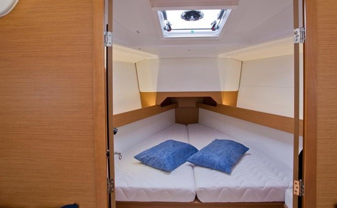 Yacht JEANNEAU - Sun Odyssey 349 "SheShe"