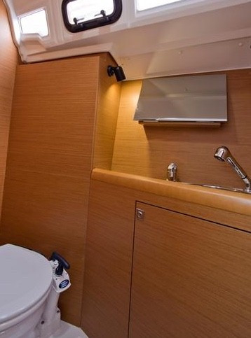 Yacht JEANNEAU - Sun Odyssey 349 "SheShe"