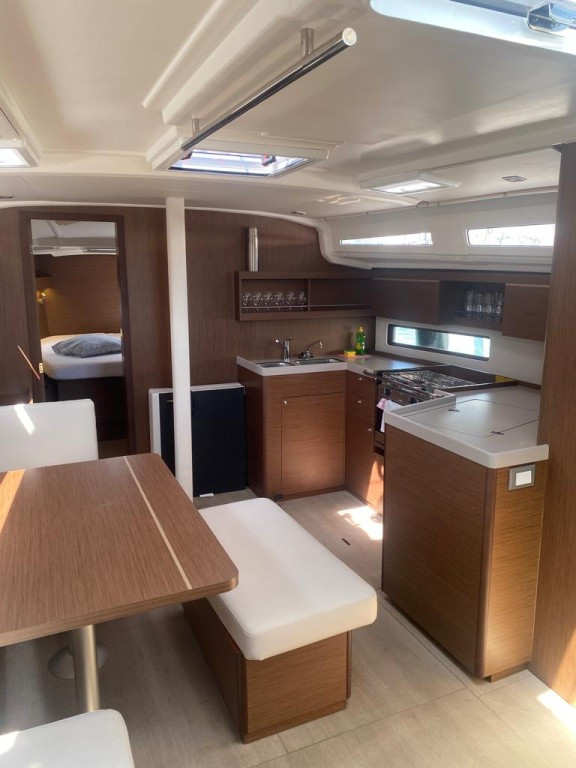 Yacht BENETEAU - Oceanis 40.1 "Kiki"