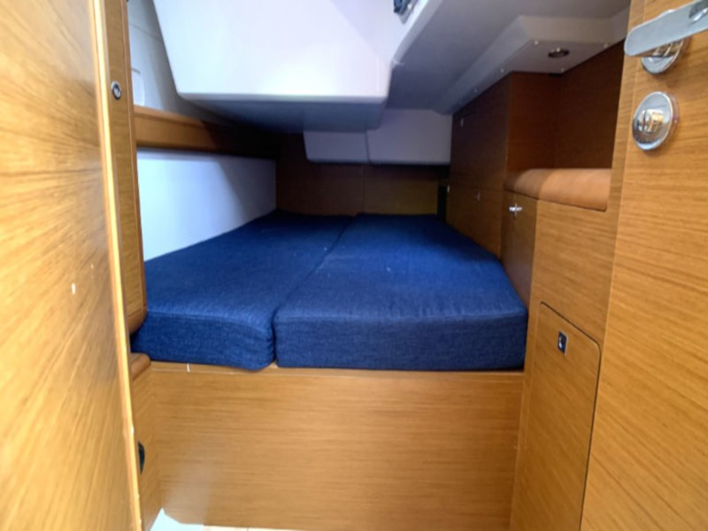 Yacht JEANNEAU - Sun Odyssey 519 "Elsa"