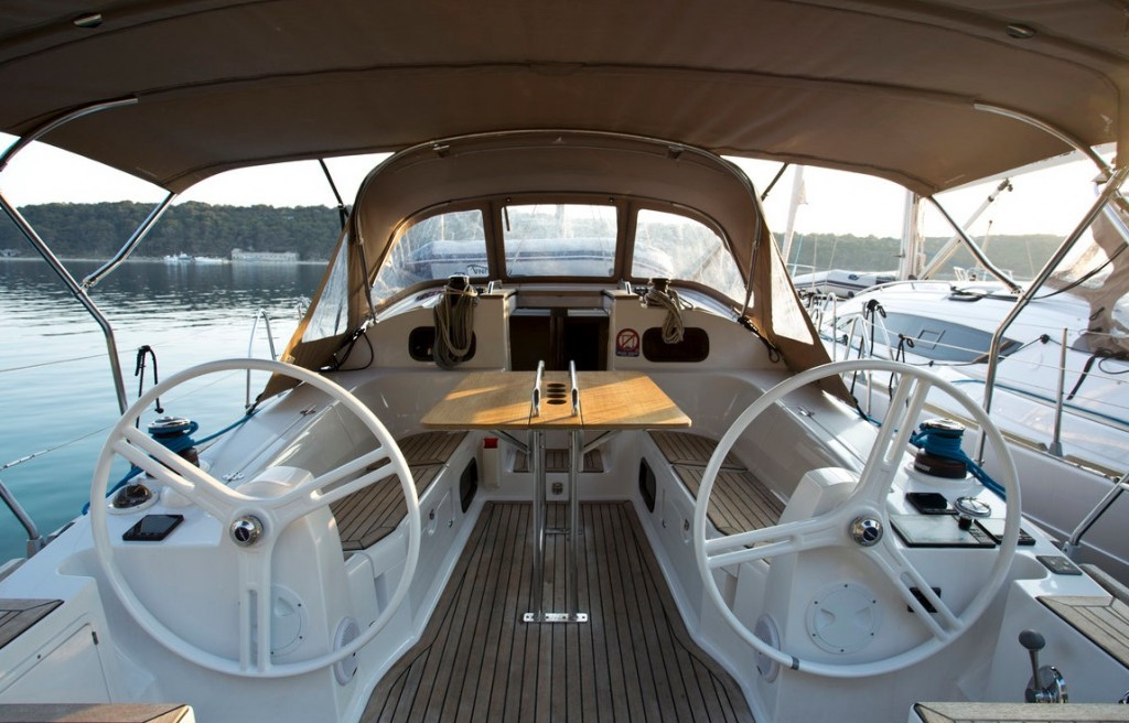 Yacht ELAN - Impression 40 "Laali"