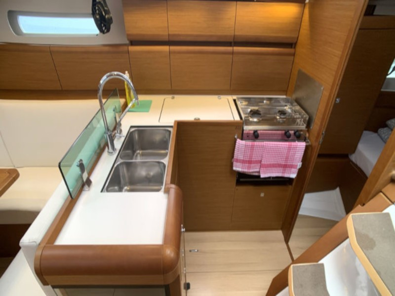 Yacht JEANNEAU - Sun Odyssey 419 "Espresso"