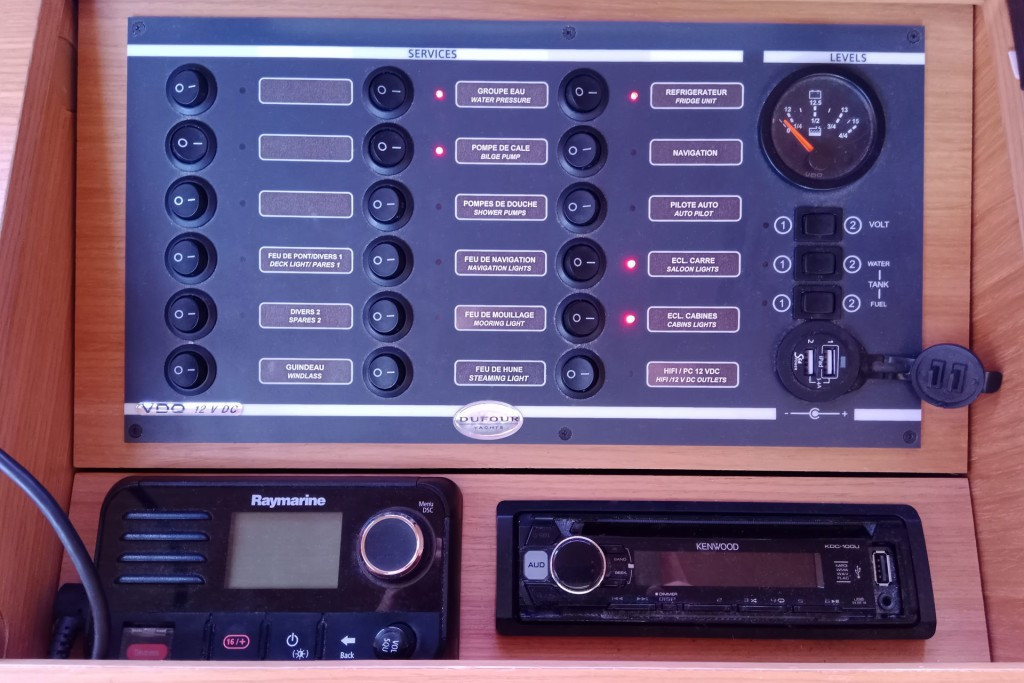 Yacht DUFOUR - 382 Grand Large "Henry"