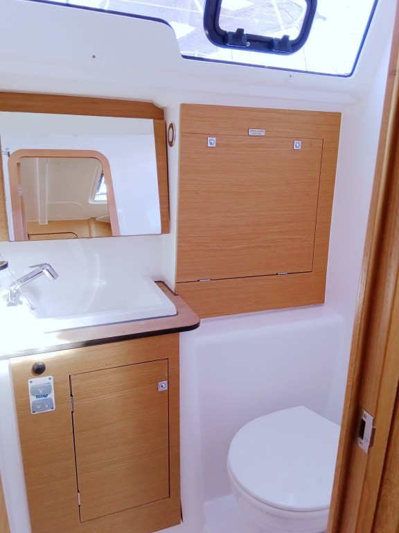 Yacht DUFOUR - 382 Grand Large "Henry"