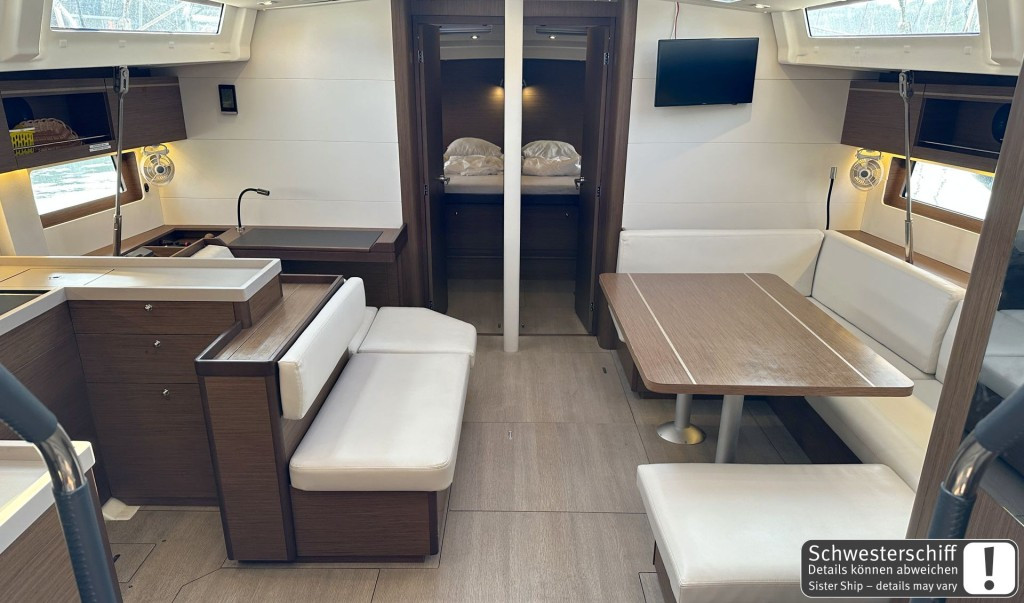 Yacht BENETEAU - Oceanis 51.1 "Dune"