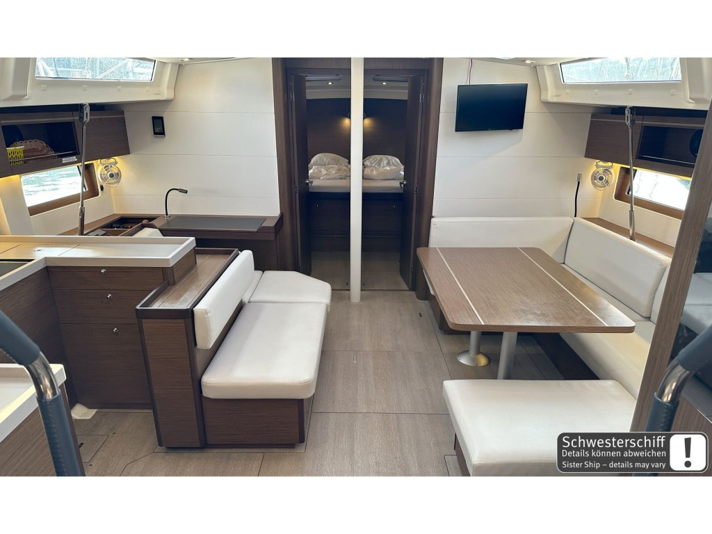 Yacht BENETEAU - Oceanis 51.1 "Dune"