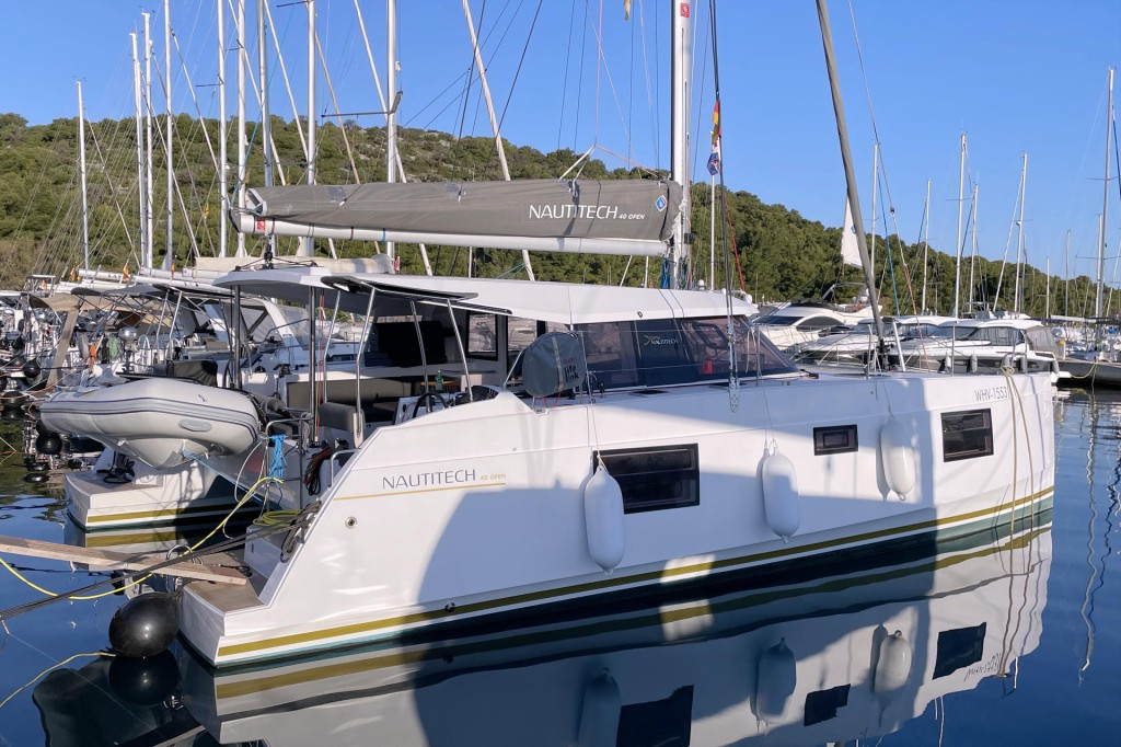 Yacht NAUTITECH - 40 "Negroni"