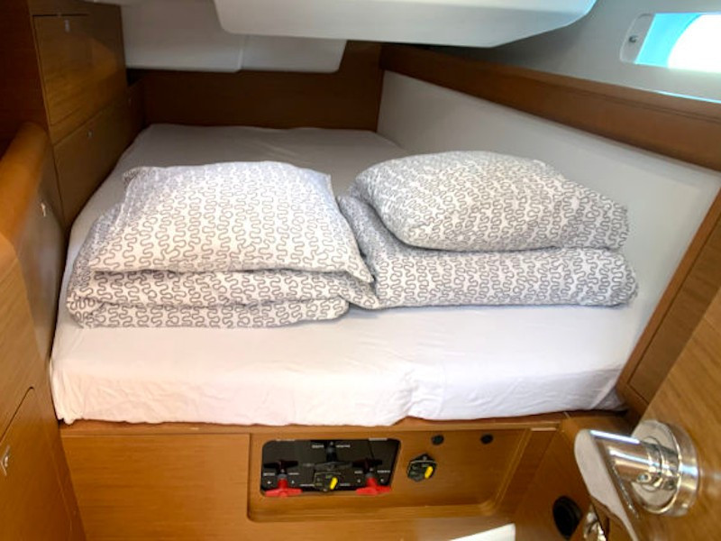 Yacht JEANNEAU - Sun Odyssey 479 "Anna"