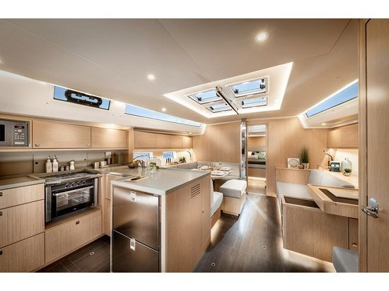 Yacht BAVARIA - C50 Style "Dragonfly"