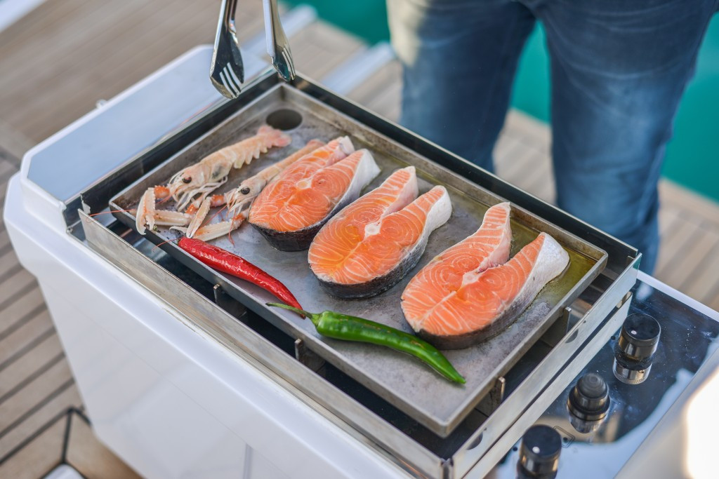 Yacht ELAN - E4 "Luna"