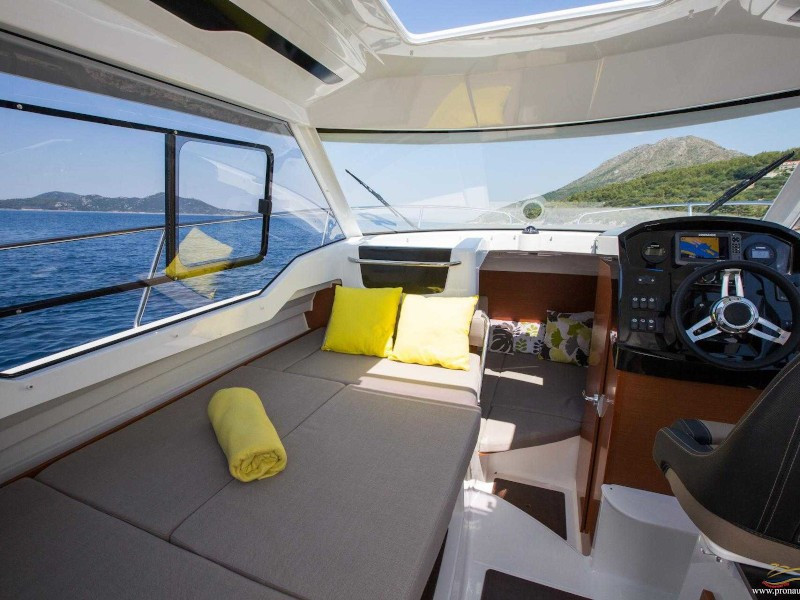 Yacht JEANNEAU - Merry Fisher 795 "Posejdon"