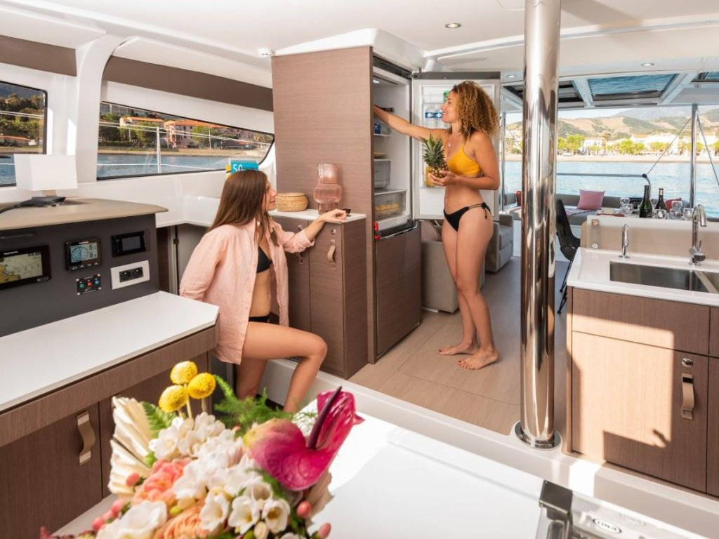 Yacht CATANA - Bali 4.2 "Mirjana"