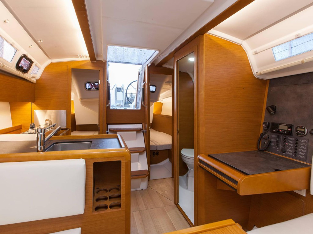 Yacht JEANNEAU - Sun Odyssey 349 "Novara"