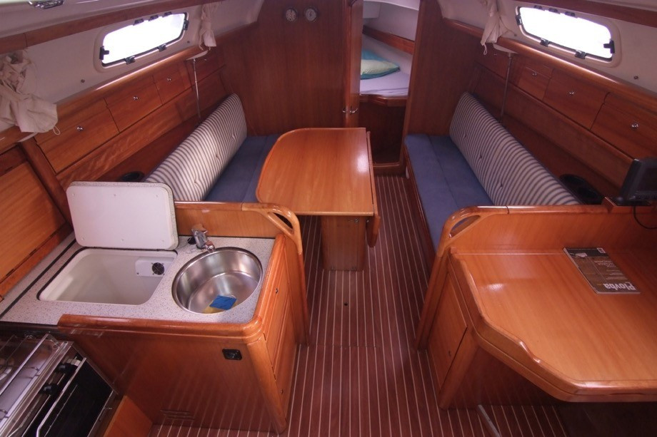 Yacht BAVARIA - 30 Cruiser "Mila"