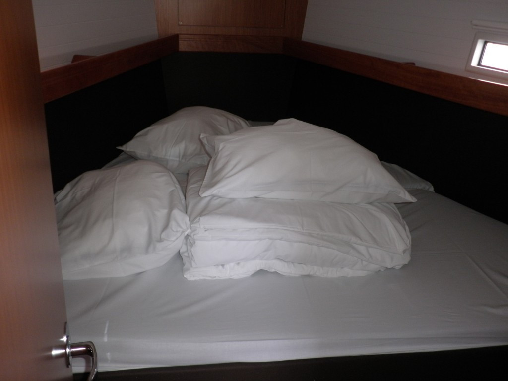 Yacht BAVARIA - Cruiser 37 "Gita"