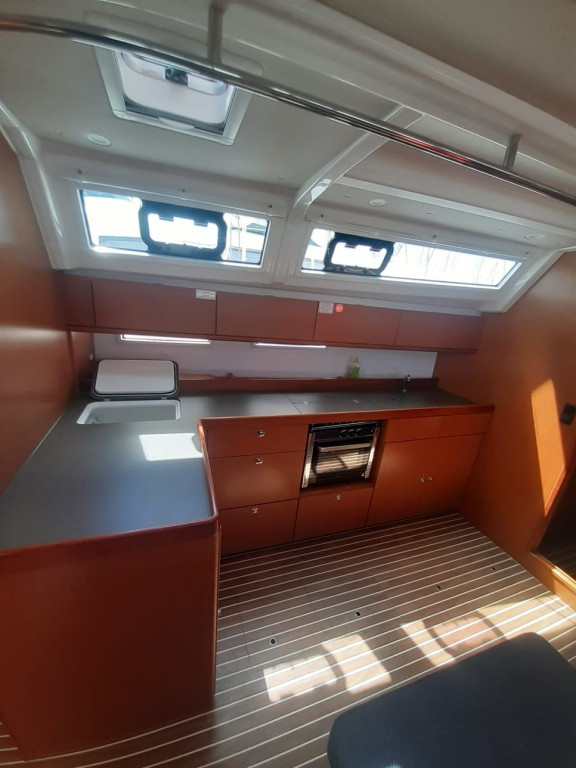 Yacht BAVARIA - Cruiser 46 "Penelope"