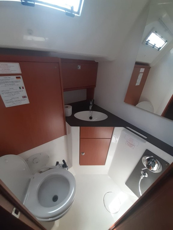 Yacht BAVARIA - Cruiser 46 "Penelope"