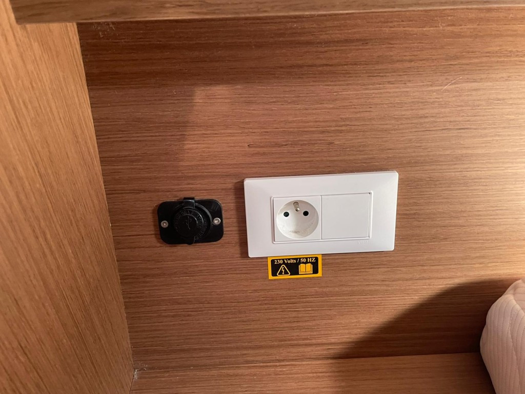 Yacht BENETEAU - Oceanis 41.1 "Rita"