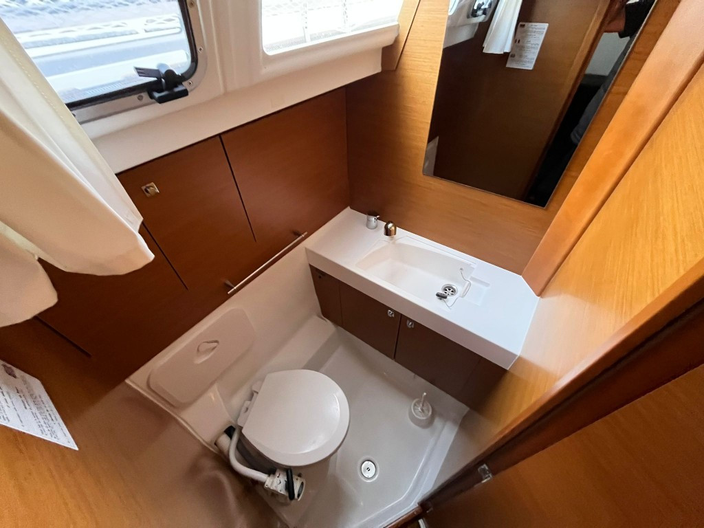 Yacht JEANNEAU - Sun Odyssey 479 "Beluna"