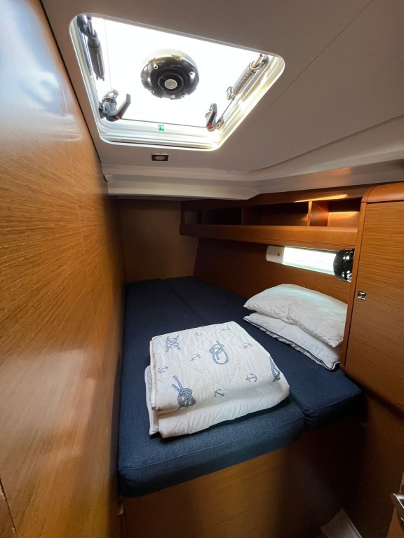 Yacht JEANNEAU - Sun Odyssey 479 "Beluna"