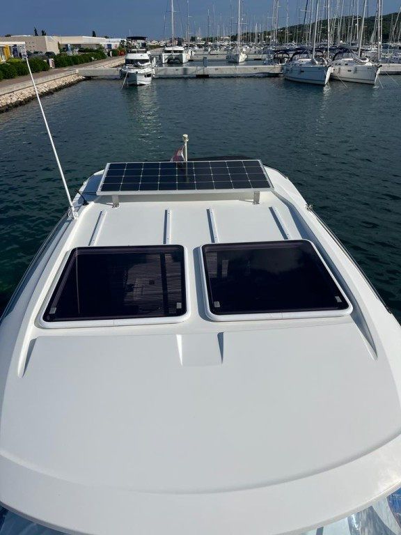 Yacht JEANNEAU - Merry Fisher 895 "Adriana"