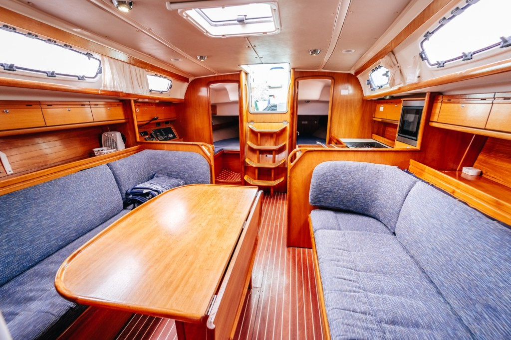 Yacht BAVARIA - 38 Cruiser "Marge"