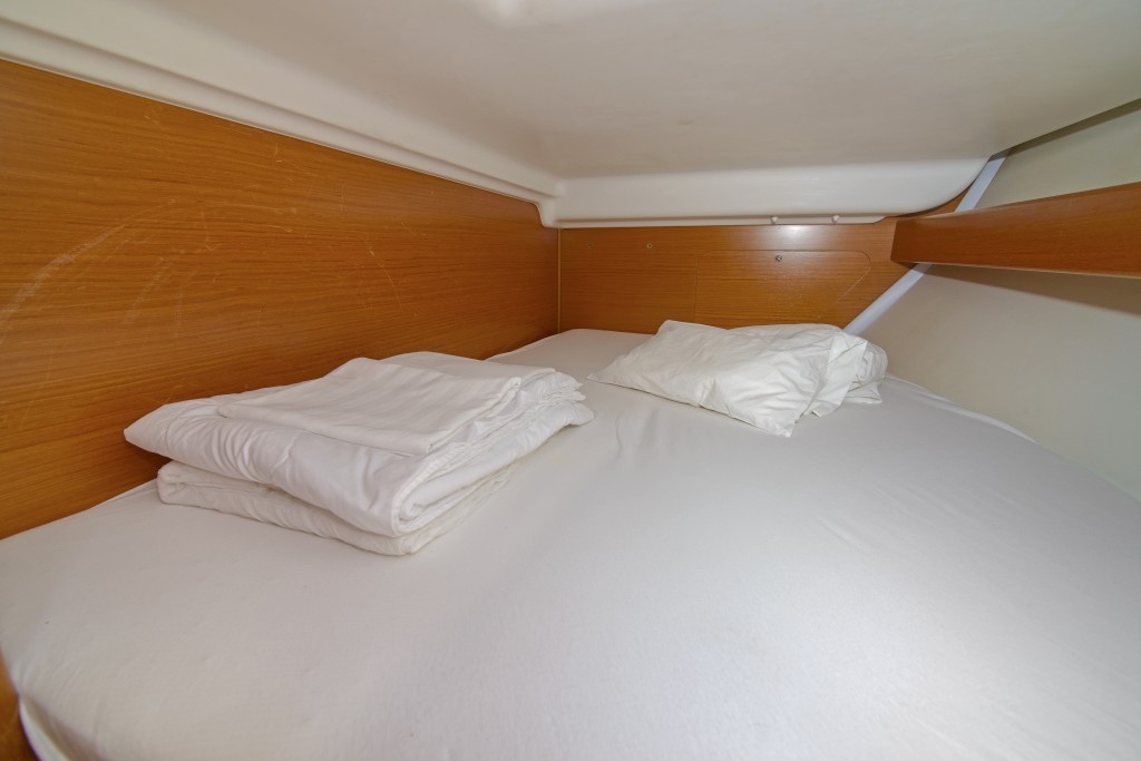 Yacht BENETEAU - Cyclades 39.3 "Helena"