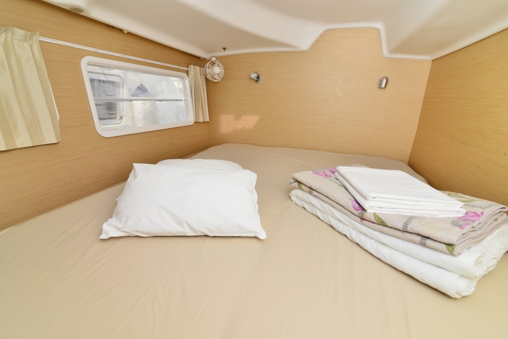 Yacht LAGOON - 380 "Shona"