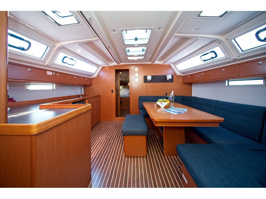 Yacht BAVARIA - Cruiser 46 "MH 54"