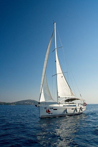 Yacht BAVARIA - Cruiser 41 "MH 66"