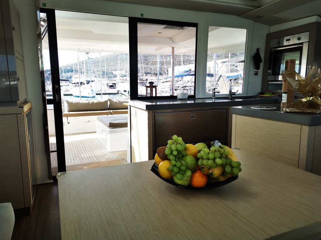 Yacht FOUNTAINE PAJOT - Saona 47 Quintet "Felicia"