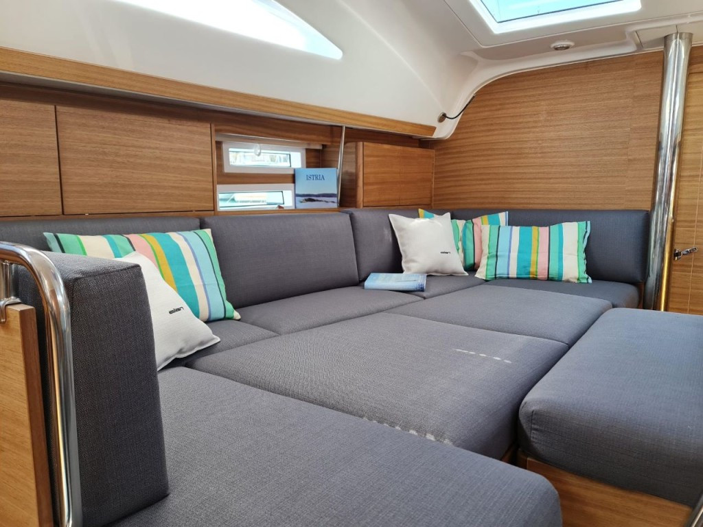 Yacht ELAN - Impression 45.1 "Oxygen"