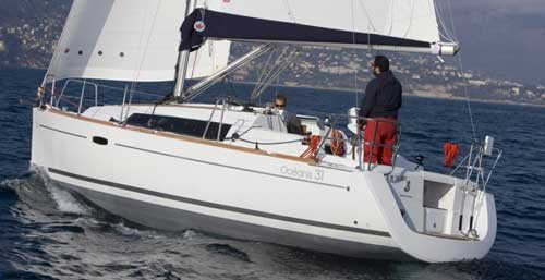Yacht BENETEAU - Oceanis 31 "Honey"