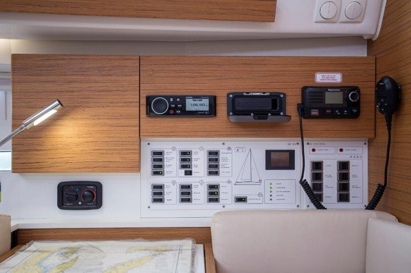 Yacht ELAN - Impression 40 "Google"