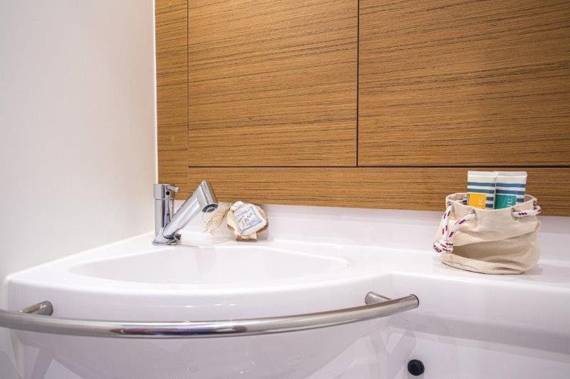 Yacht ELAN - Impression 40 "Google"