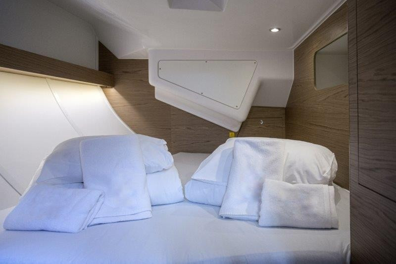 Yacht ELAN - Impression 50 "Bingo"