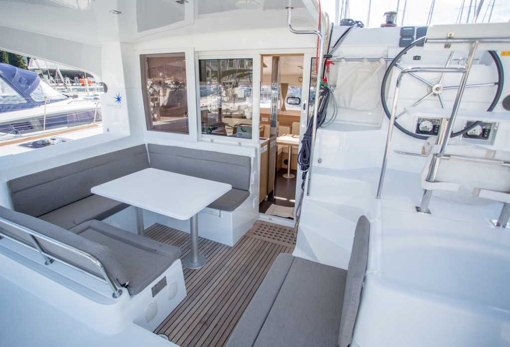 Yacht LAGOON - 39 "Cava"