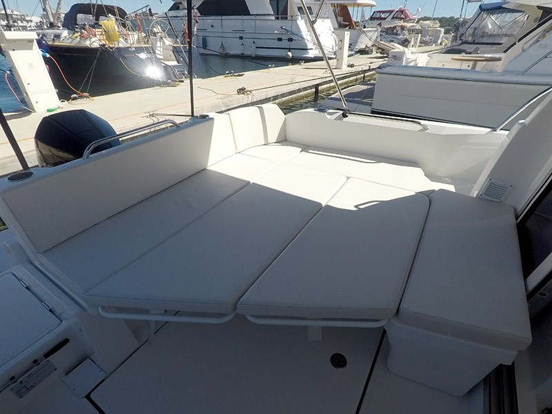 Yacht BENETEAU - Antares 8 OB "Lovre"