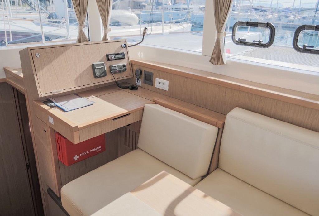 Yacht LAGOON - 39 "Cava"