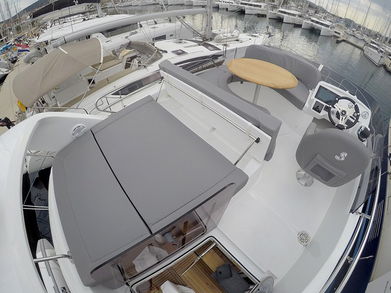 Yacht BENETEAU - Antares 36 "Mandalina II"