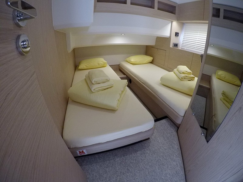 Yacht BENETEAU - Swift Trawler 47 "Ocean dreamer"