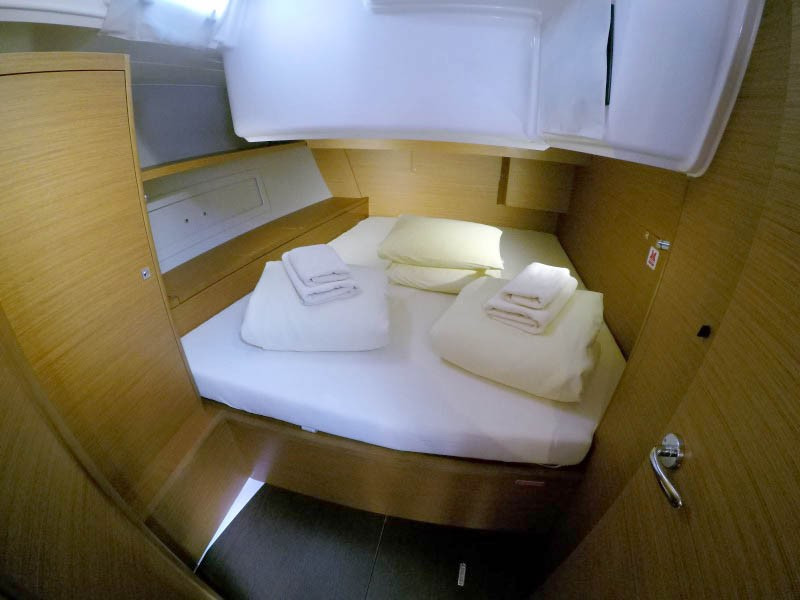 Yacht DUFOUR - 470 "Alibaba"