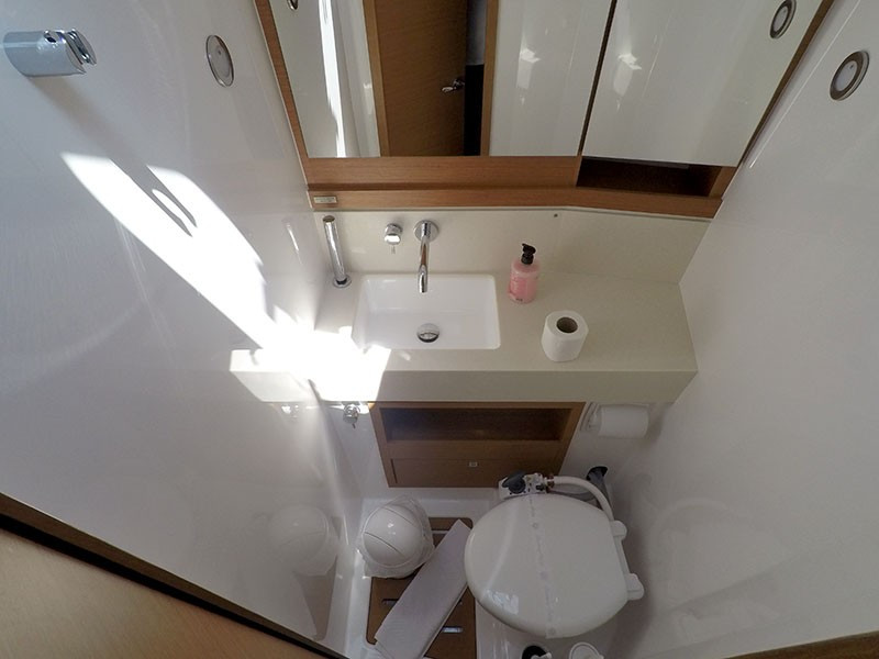 Yacht DUFOUR - 470 "Ljubov"