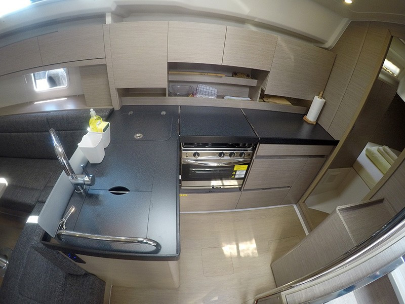 Yacht HANSE - 458 "Podatok Too"